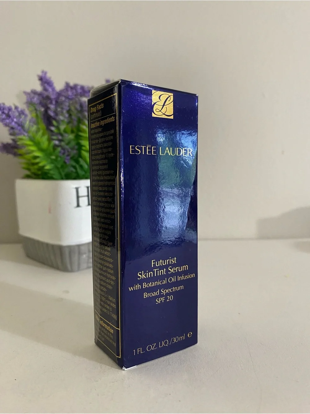 Estee Lauder shade 4w1
